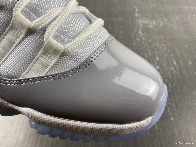 AV2187-140 Air Grey Jordan 11 Cement Low 0808